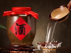 中国白酒的英文名改了！海关正式启用：“Chinese Baijiu”